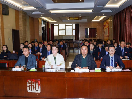 【统一奋进思想 全力践行落实】太和集团商业板块召开2026年度工作会议精神学习分享会，分解部署重点工作、重大课题等发展规划